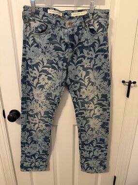 Pilcro by Anthropologie Relaxed Floral-Print Blue women’s boyfriend Jeans